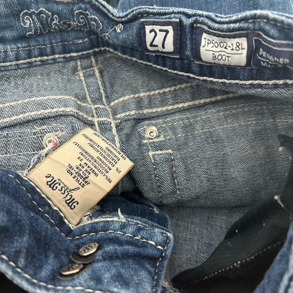 Vintage y2k Women's Low Rise Bedazzled Miss Me Blue Denim Bootcut Jeans Sz 27 - Picture 5 of 10